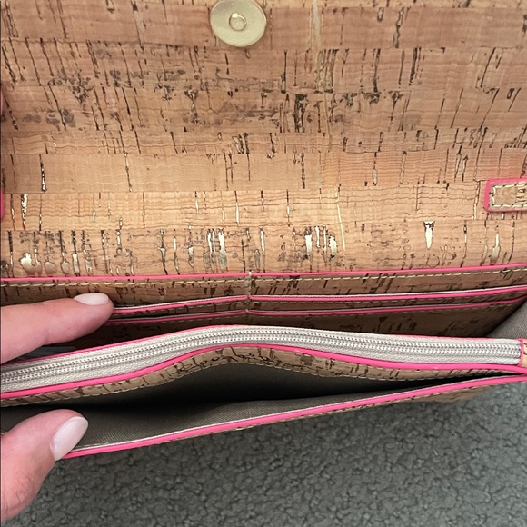 Lilly Pulitzer Cork Crossbody Bag with Pink Accents - Picture 3 of 4